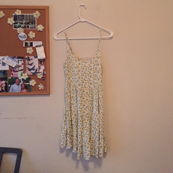 Jada-type dress (not actually Brandy)