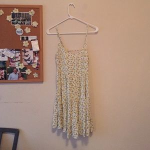 Jada-type dress (not actually Brandy)