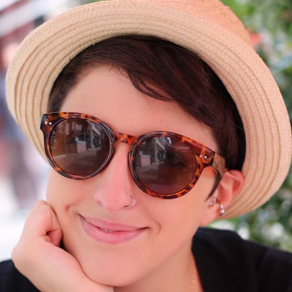 Meet your Posher, Nicole