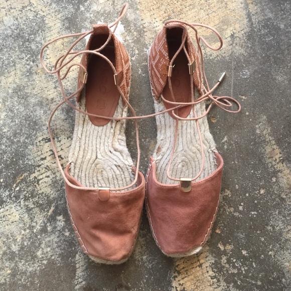 Espadrilles