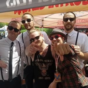 Meet your Posher, Adam