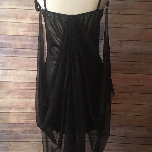 Vampire vixen costume - Picture 2 of 3