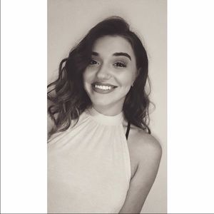 Meet your Posher, Tessa