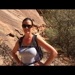 Meet your Posher, Kelly