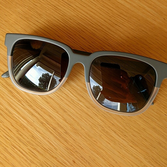 Sunglasses Retrosperfuture