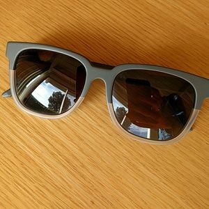 Sunglasses Retrosperfuture