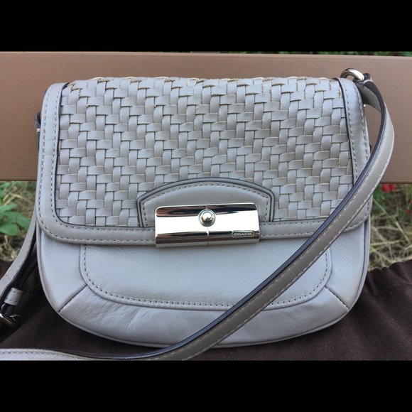Coach Handbags - Cute crossbody bag