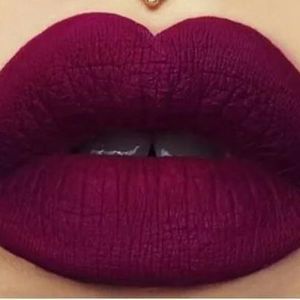 Meet your Posher, Dolores