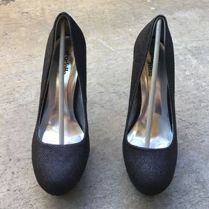 Black glitter high heel shoes