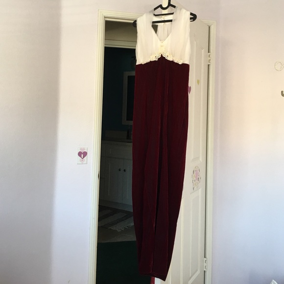 Brand new 3/4 dress