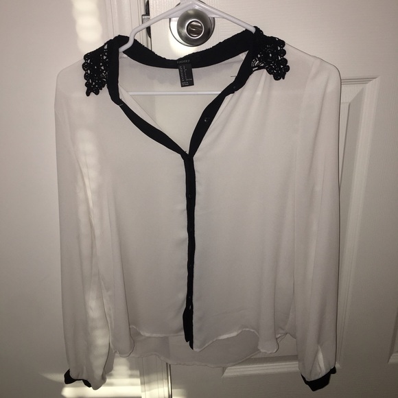 Forever 21 chiffon blouse