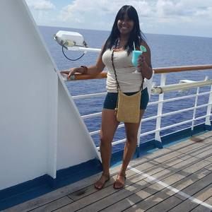 Meet your Posher, Ivy