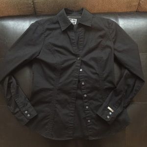 Express essential shirt