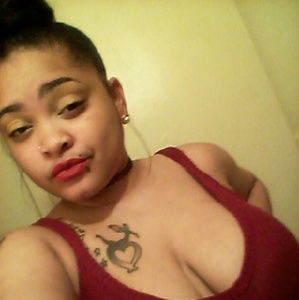 Meet your Posher, Lanee