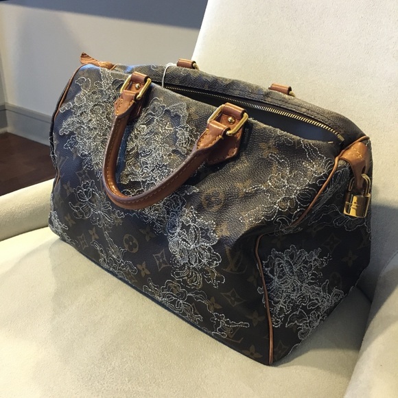 Louis Vuitton Bags for Women - Poshmark