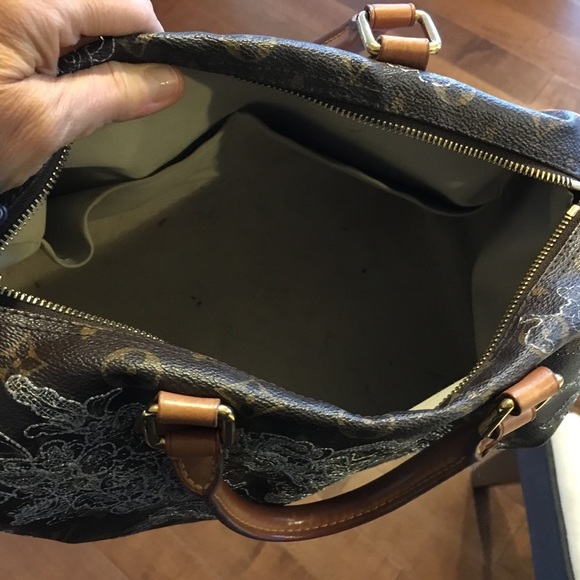 Vintage Louis Vuitton bag - Picture 2 of 2