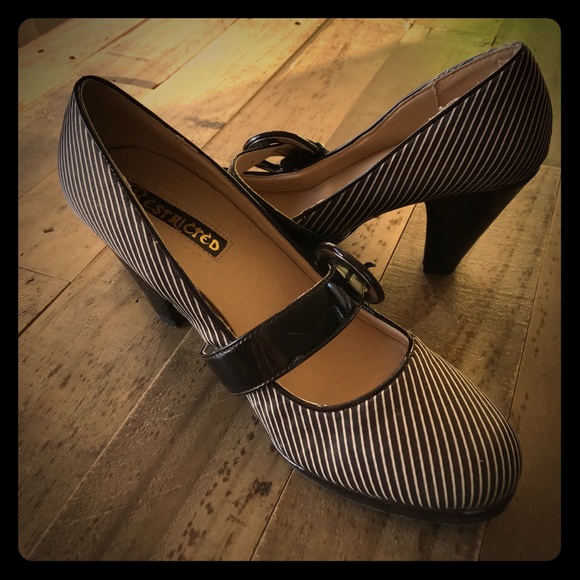 Restricted "Union" Mary-Jane heel