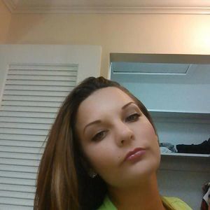 Meet your Posher, Brittney