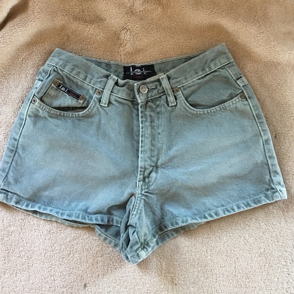 Vintage high waisted shorts