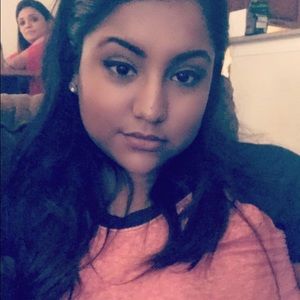 Meet your Posher, Gabriella