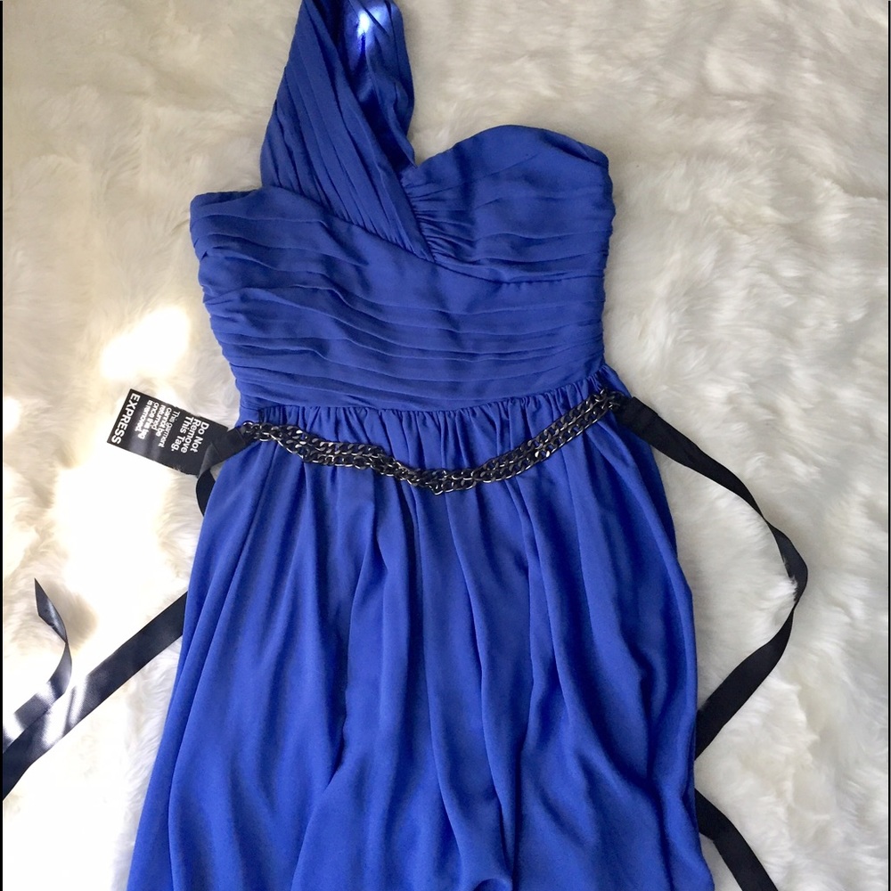 NWT One-Shoulder Dress from Express- size 4