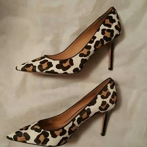Practically new pumps