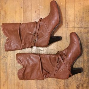Steve Madden Brown boots