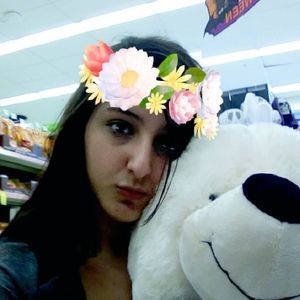 Meet your Posher, Haneen