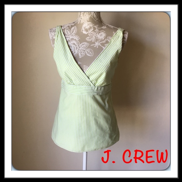 #379  🌴 J CREW TOP