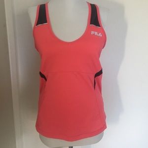 filas workout tank top