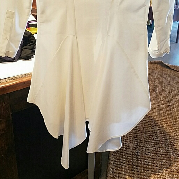 Incredible Alexander McQueen button front dress - Picture 2 of 4