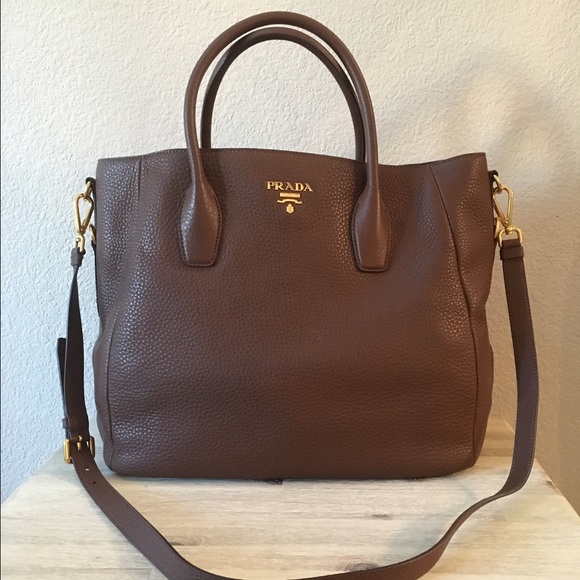 Prada Handbags - AUTHENTIC PRADA TOTE VITELLO DAINO