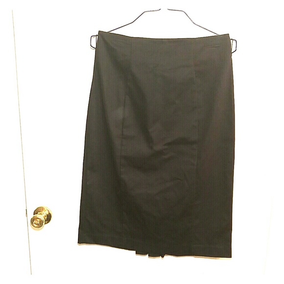 Pencil skirt