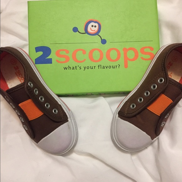 2 scoops sneakers