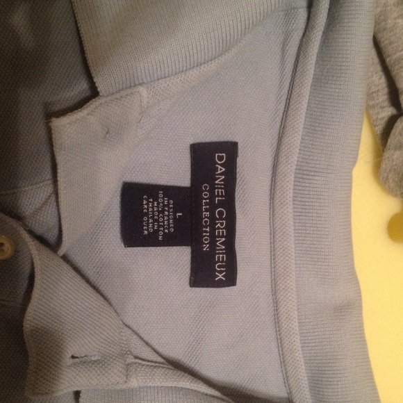 Light blue polo shirt - Picture 2 of 2