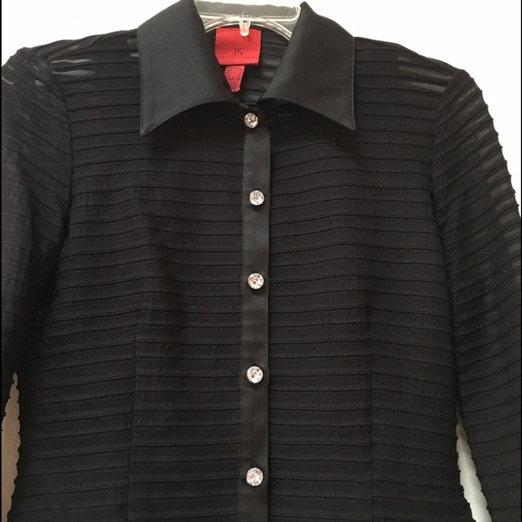 Crimped Sheer Collared Shirt - Picture 2 of 3