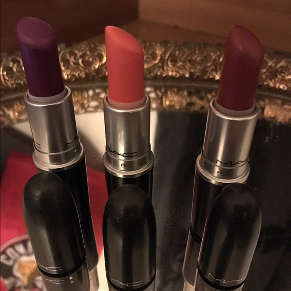 Mac lipstick - Picture 2 of 2