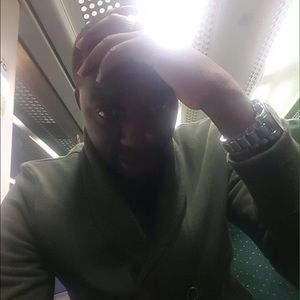 Meet your Posher, Olaleye