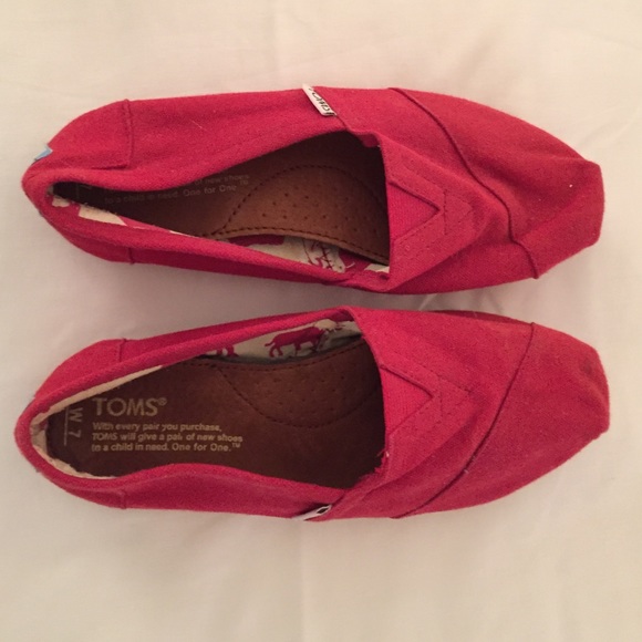 Red TOMS