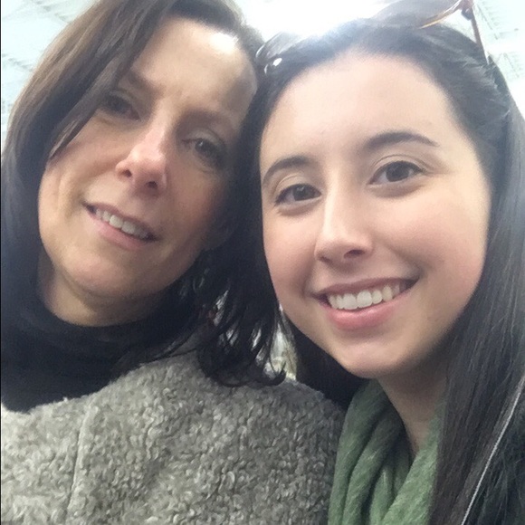 Meet your Posher, Helen - Picture 4 of 4