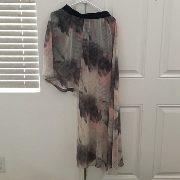 ✅ UO Asymmetrical Skirt - Picture 3 of 4