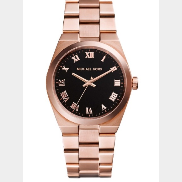 🎉1 HR SALE🎉 MK Rose Gold Watch