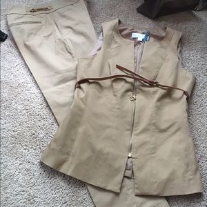 Capri pants/vest top!