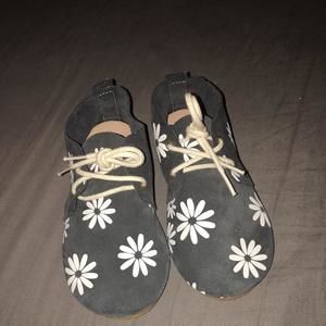 Dark grey Zuzii oxfords