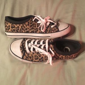 Guess shoes