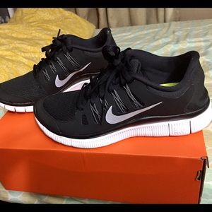 Nike free 5.0+