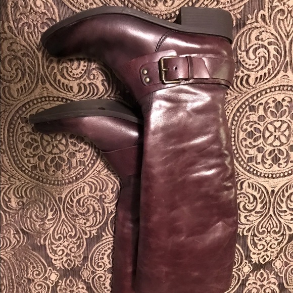 Jessica Simpson boots