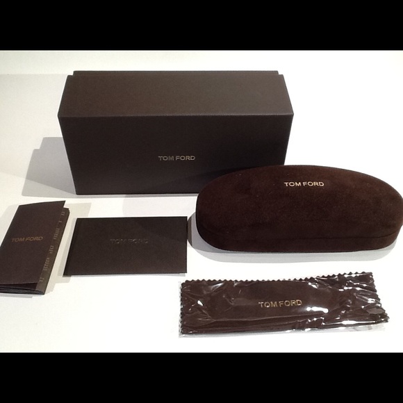 Tom Ford Sunglass case NIB w microfiber dust