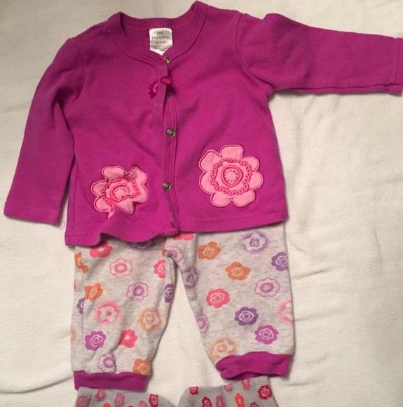 Little Beginnings 2 piece set with matching socks