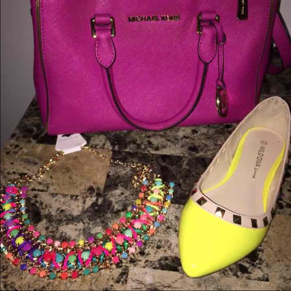 Studded flat